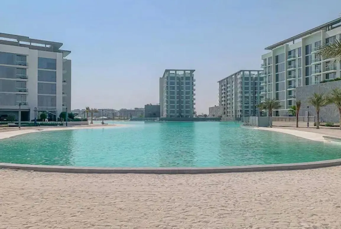 District One Full Water View Apartment Dubai