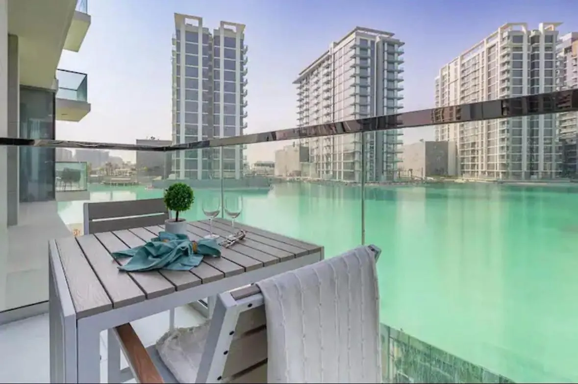 District One Full Water View Apartment Dubai