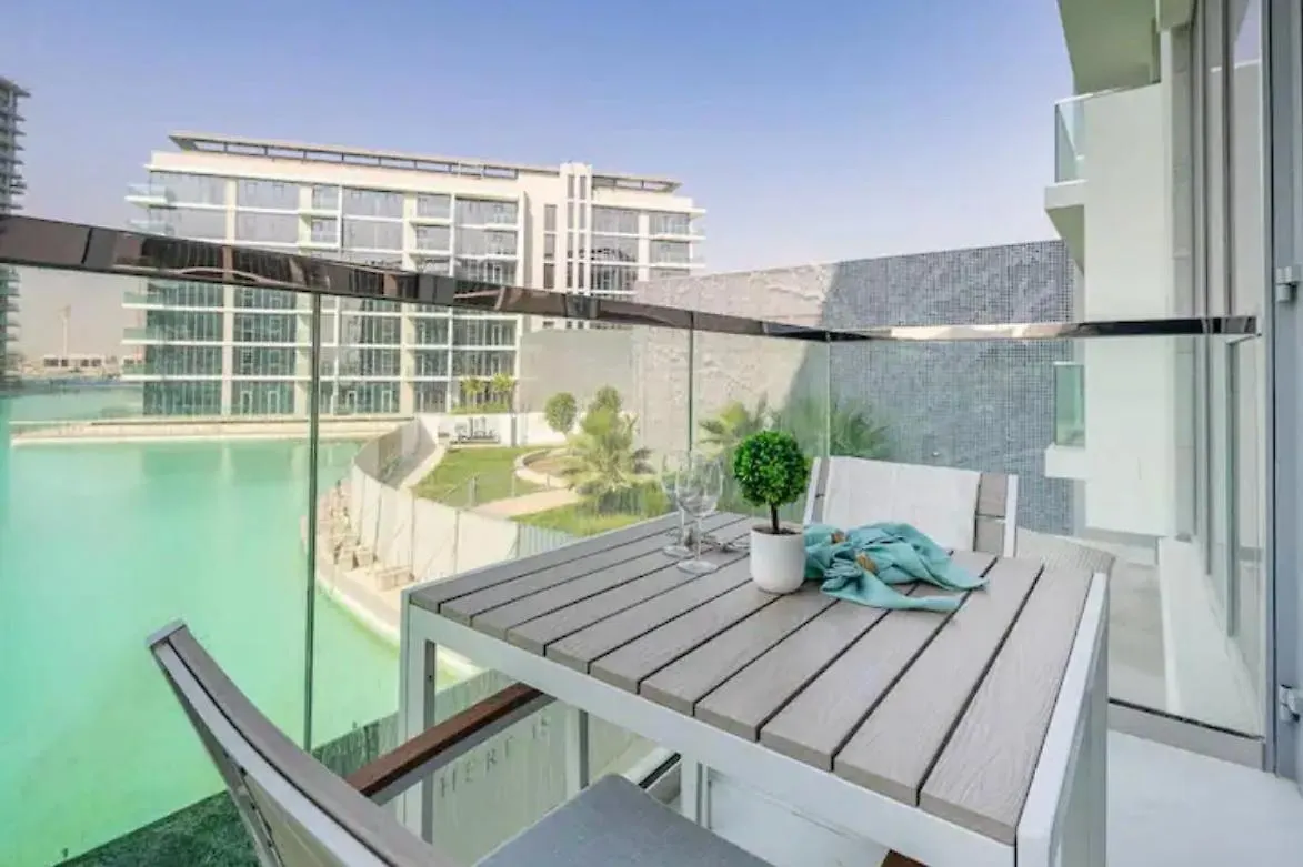 District One Full Water View Apartment Dubai